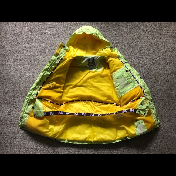 Ski/Snowboard  jacket - Picture 2 of 6